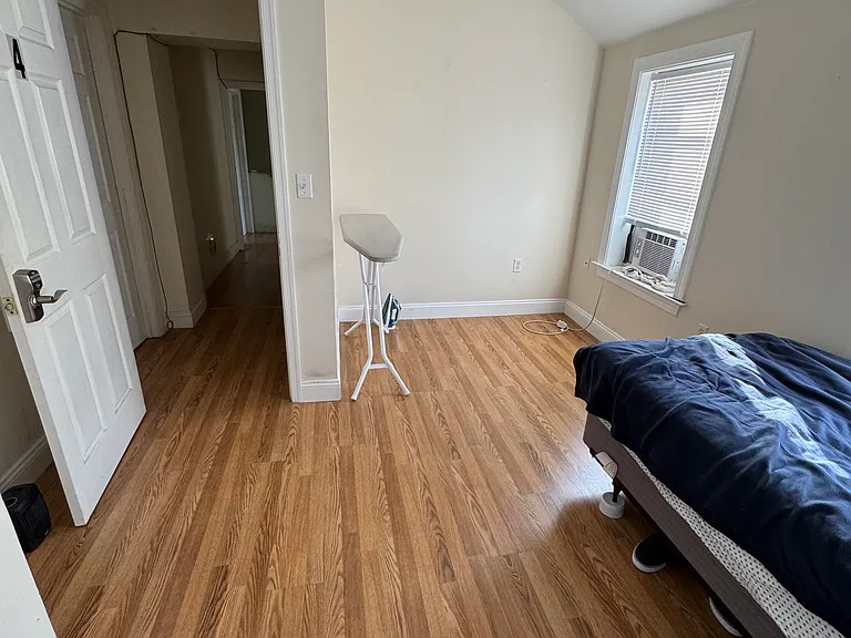 2601 Farmington Dr #5 — Photo 11