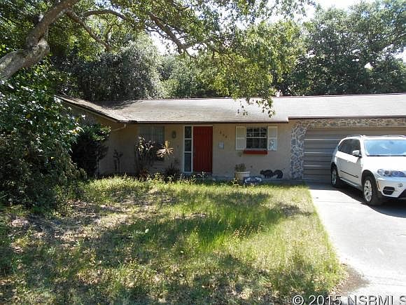 1st image of 808 Evergreen St