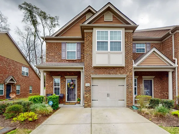 1334 Crown Point Pl, Nashville, TN 37211
