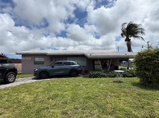 2490 NW 12th Ct, Pompano Beach, FL 33069