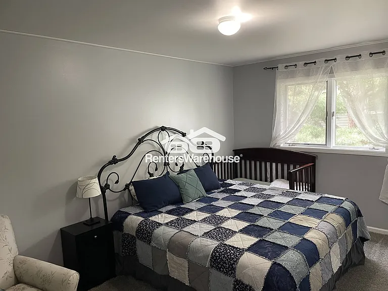 650 Willow St — Photo 10