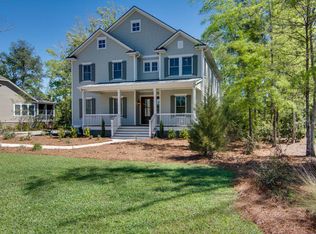 1512 Capel St, Mount Pleasant, SC 29466