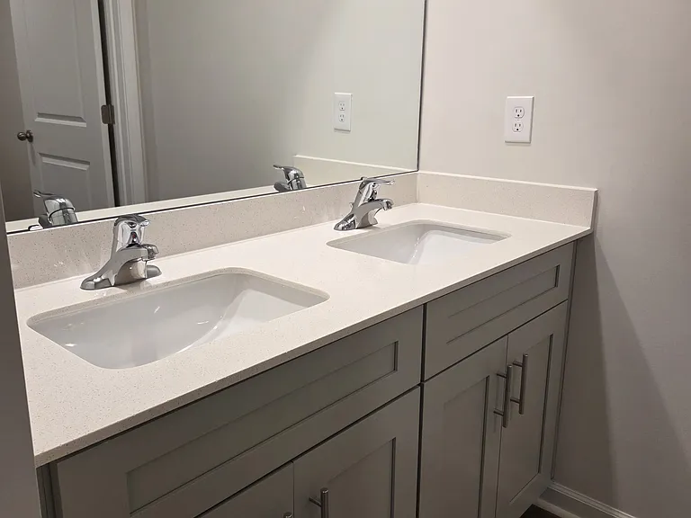 170 Chessie Rd — Photo 8