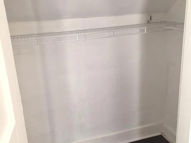 Closet 2