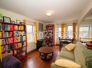 21-12 29th St #3F, Astoria, NY 11105