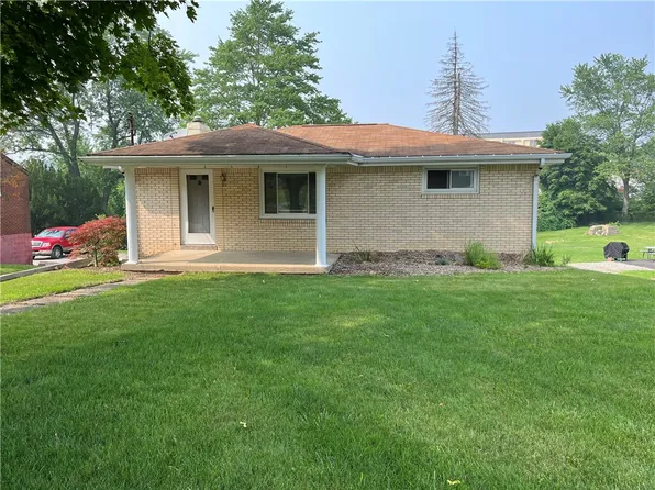 120 Rosemont Dr, Coraopolis, PA 15108