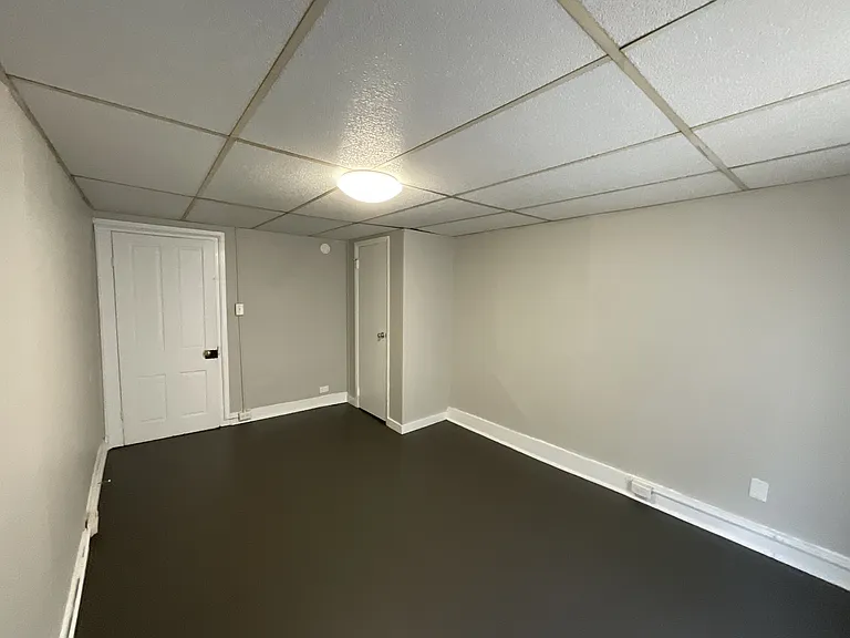 61 E Middle St #2 — Photo 6