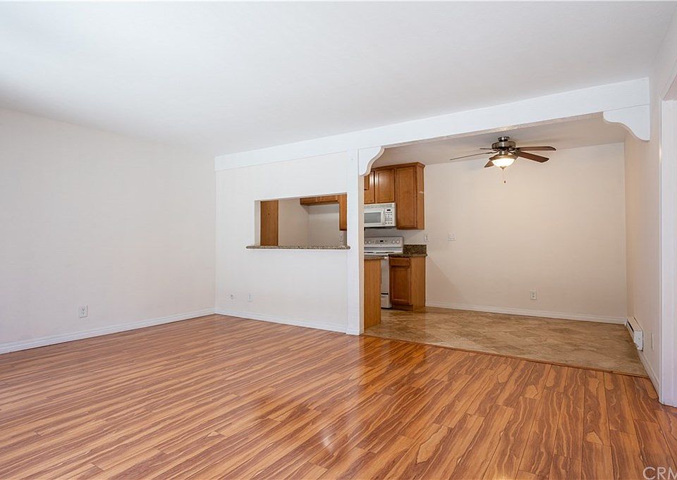 1st image of 23320 Marigold Ave