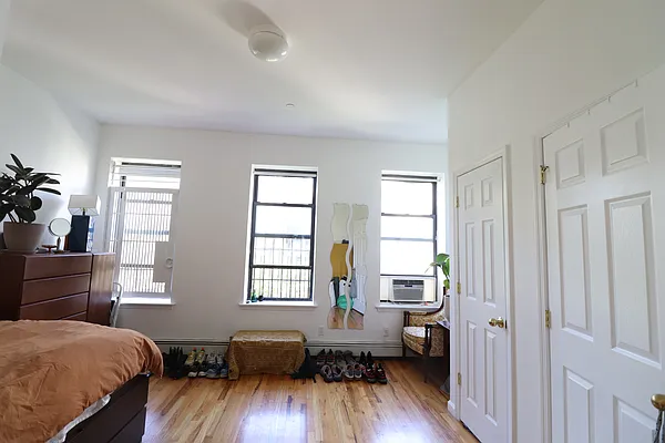 Rented by Nest Seekers International | media 11