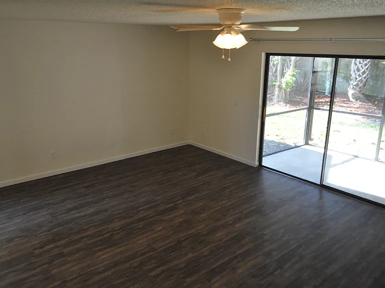 165 Seawind Dr #18 — Photo 20