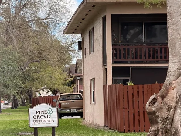 11279 SW 88th St #210K, Miami, FL 33173