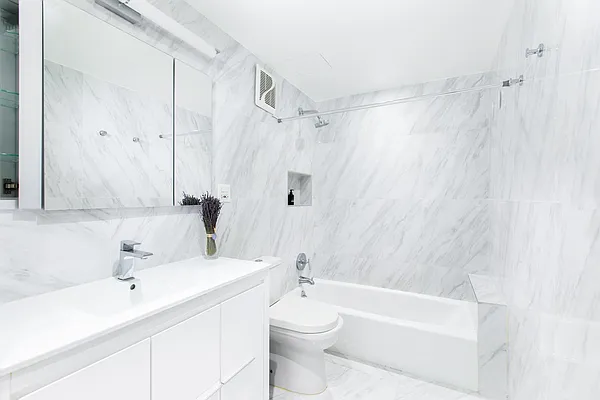 Rented by Compass | media 25