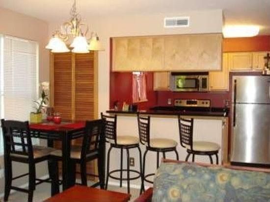 3rd image of 1506 Stoney Run Cir #1506