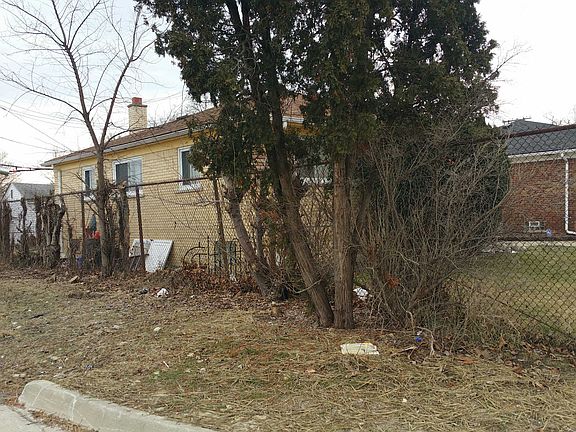2nd image of 14001 Oak Park Blvd