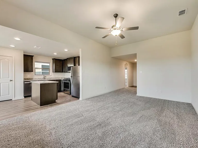 13705 Roosevelt Arch Dr — Photo 8