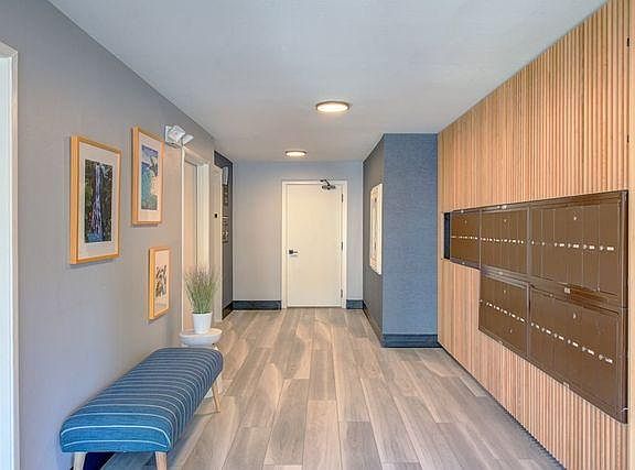 4th image of 11222 Greenwood Ave N #2-107