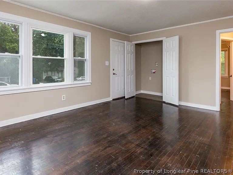 311 Stuart Ave — Photo 7