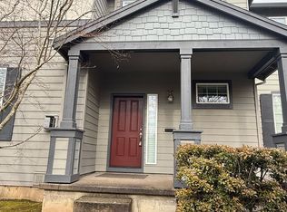 3395 SE Meadowview Way, Hillsboro, OR 97123