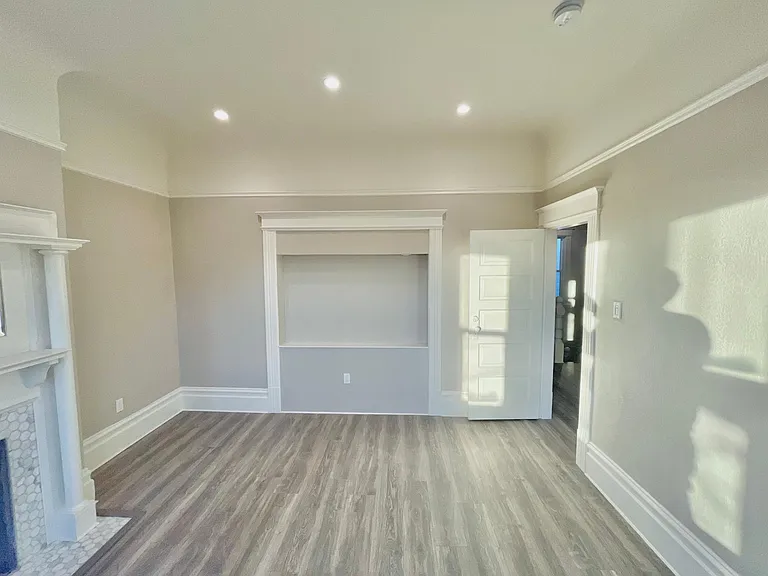 2554 Bryant St #2554 — Photo 14