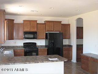 3rd image of 46100 W Meadows Ln