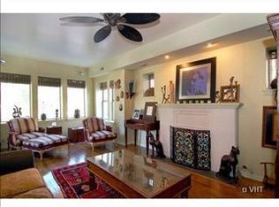 3737 W Wrightwood Ave APT 1E, Chicago, IL 60647