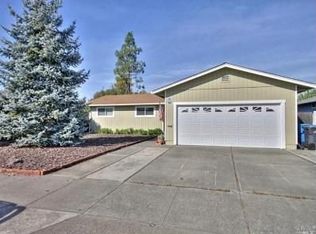 3925 Douglas Dr, Santa Rosa, CA 95405