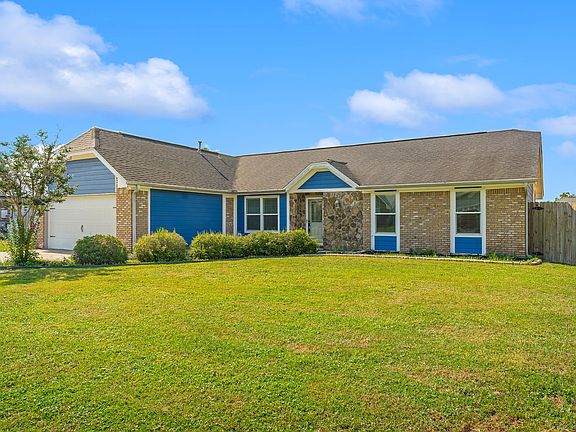 2nd image of 6824 Forsythe Dr