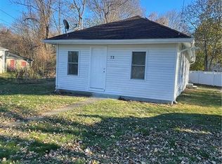 72 Symonds Ave, Warwick, RI 02889