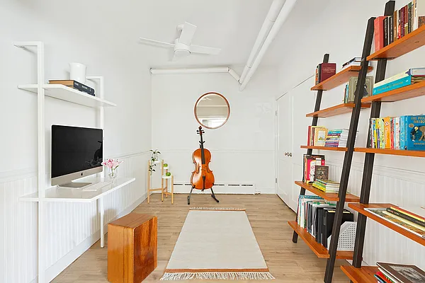 Sold by Compass | media 18