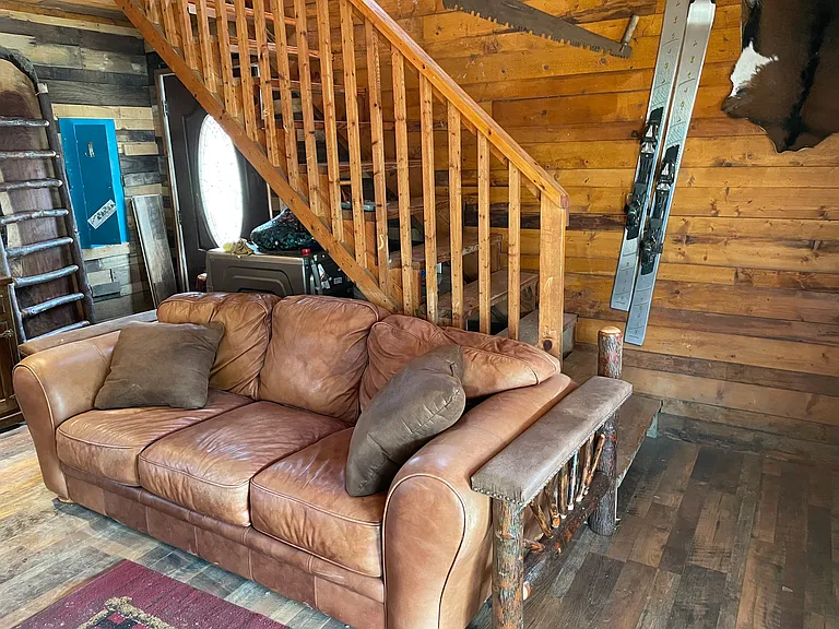 1421 River Rd — Photo 34