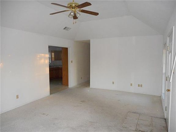 3rd image of 7231 County Road 2294
