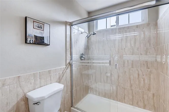 7215 Woodshawn Dr — Photo 14