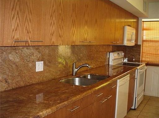 5th image of 4804 N Flagler Dr