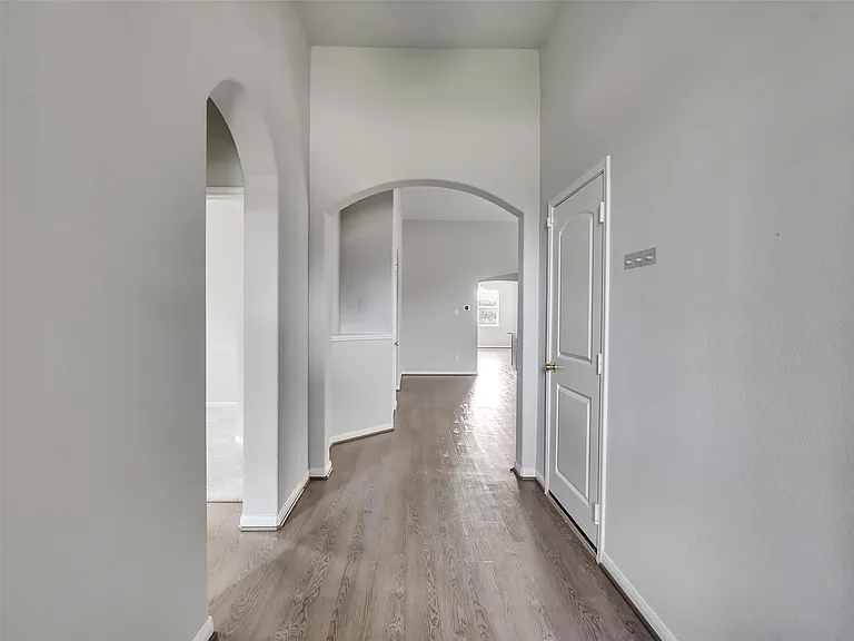 2643 Dry Creek Dr — Photo 4