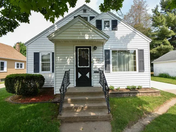 1923 WELSBY AVENUE, Stevens Point, WI 54481