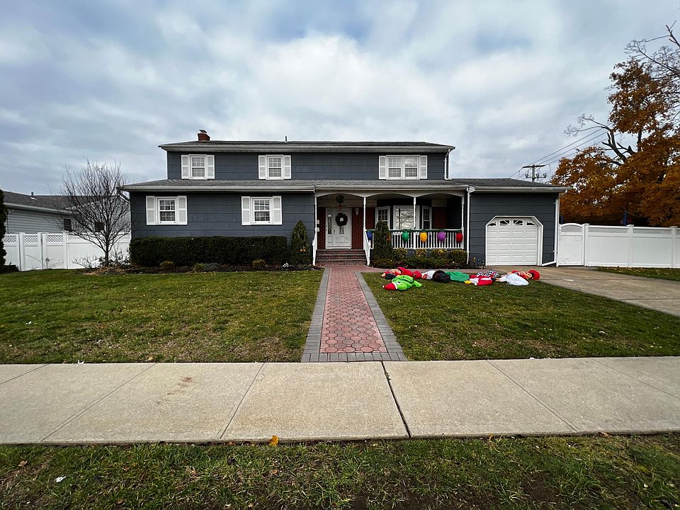 1st image of 7 Lockwood Ave