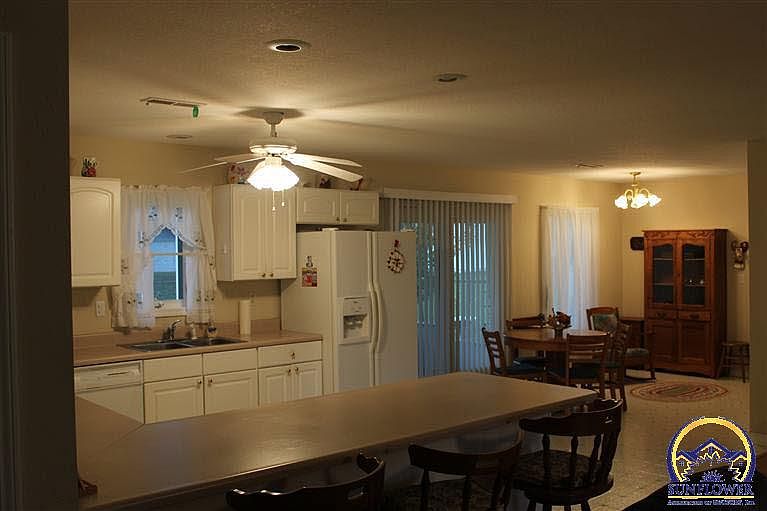 2nd image of 805 15th St