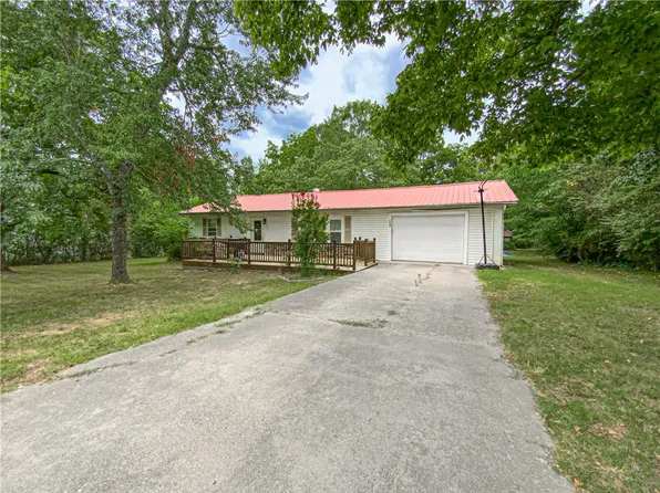 1208 N Estes Ave, Yellville, AR 72687