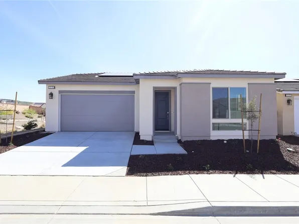 1578 Winding Sun Dr, Beaumont, CA 92223