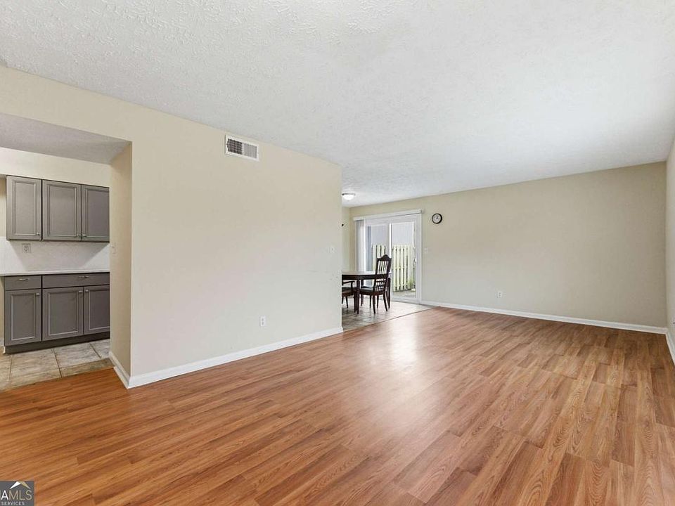 1st image of 1448 Pine Log Rd NE APT B