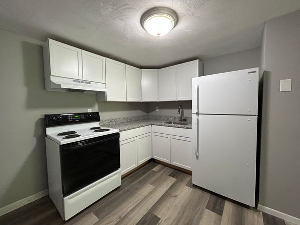 18 Nashua Rd #17