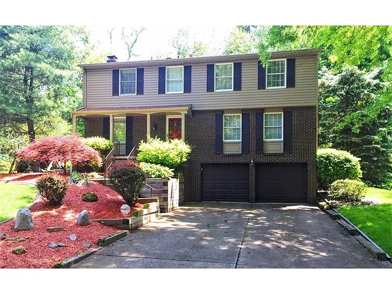 2124 Old Dominion Dr photo 1
