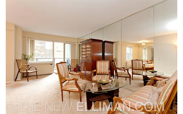 Rented by Douglas Elliman | media 25