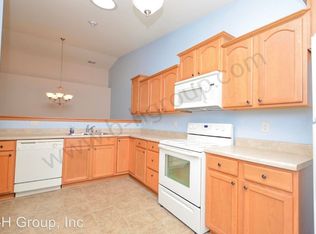 2807 21st St, Kenosha, WI 53140