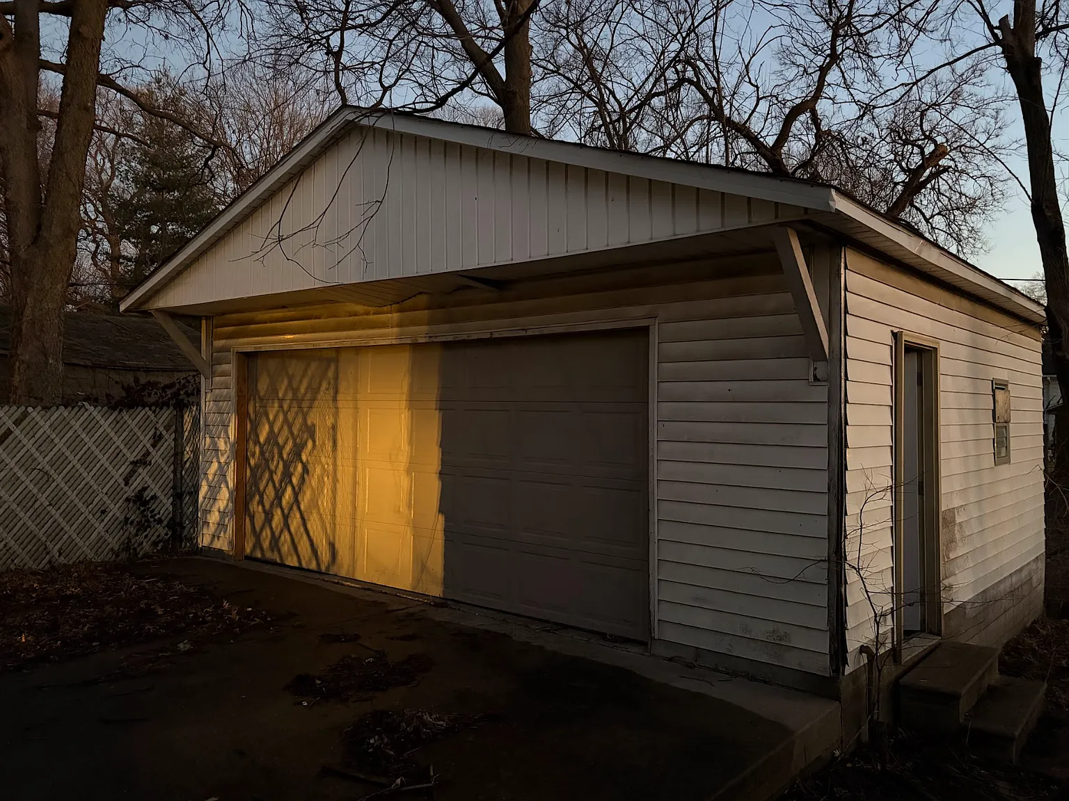 3 bed, 1192 sqft, $1,341 — Photo 3