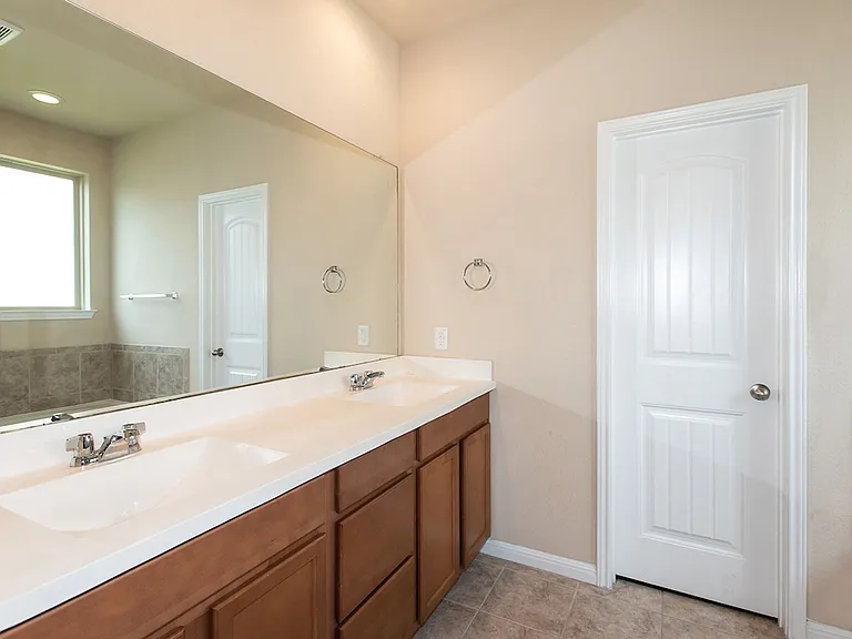 8113 Rosano St — Photo 18