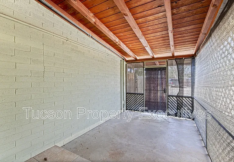 1615 E Adelaide Dr #4 — Photo 21