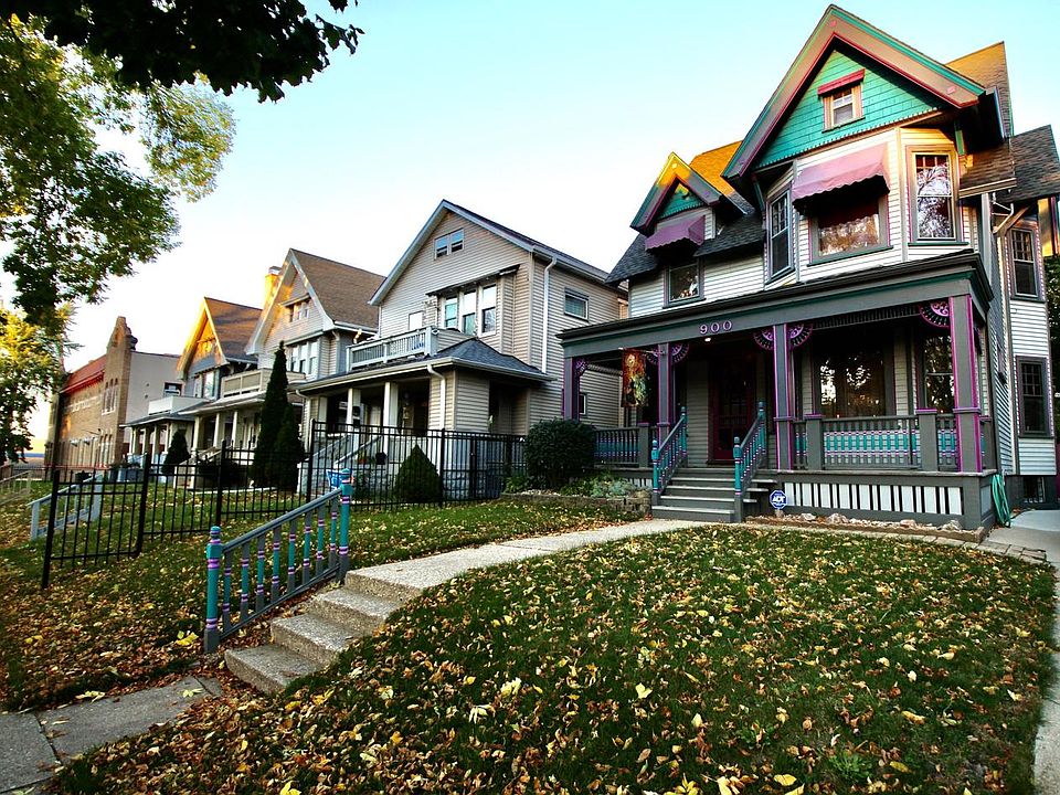 1st image of 900 S 20th STREET