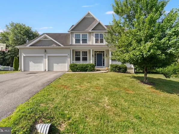 788 Rivanna Run, Falling Waters, WV 25419