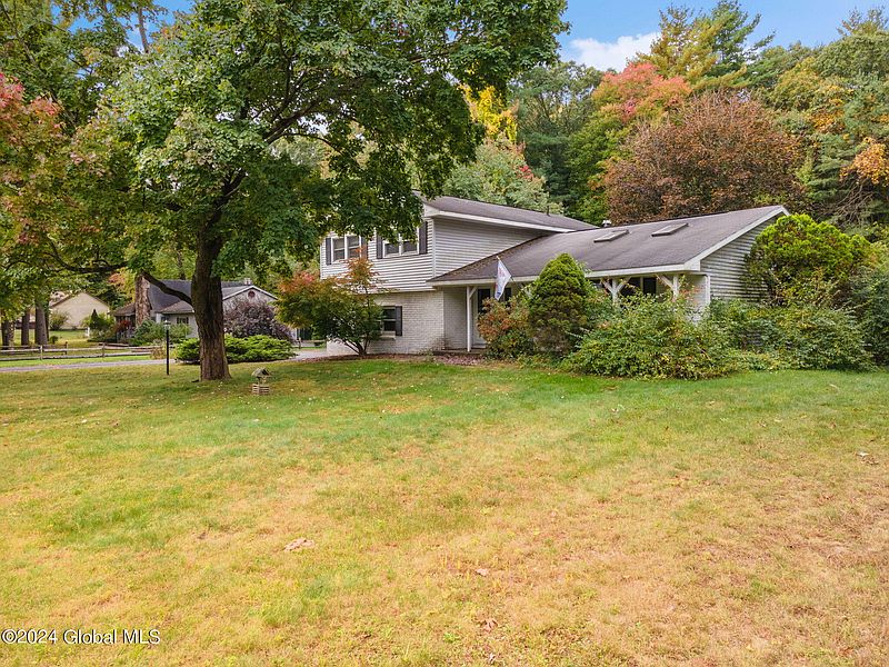 2nd image of 3 Maryanne Drive